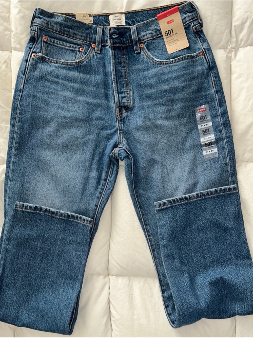 Levi Strauss original 501 jeans with 5 button closure sz 31/12 NWT - Picture 2 of 6